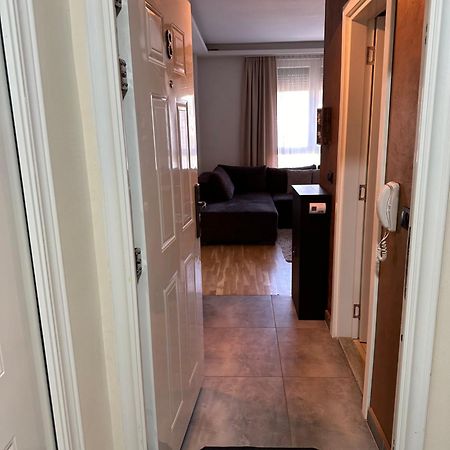Apartman Dm Beograd Eksteriør billede